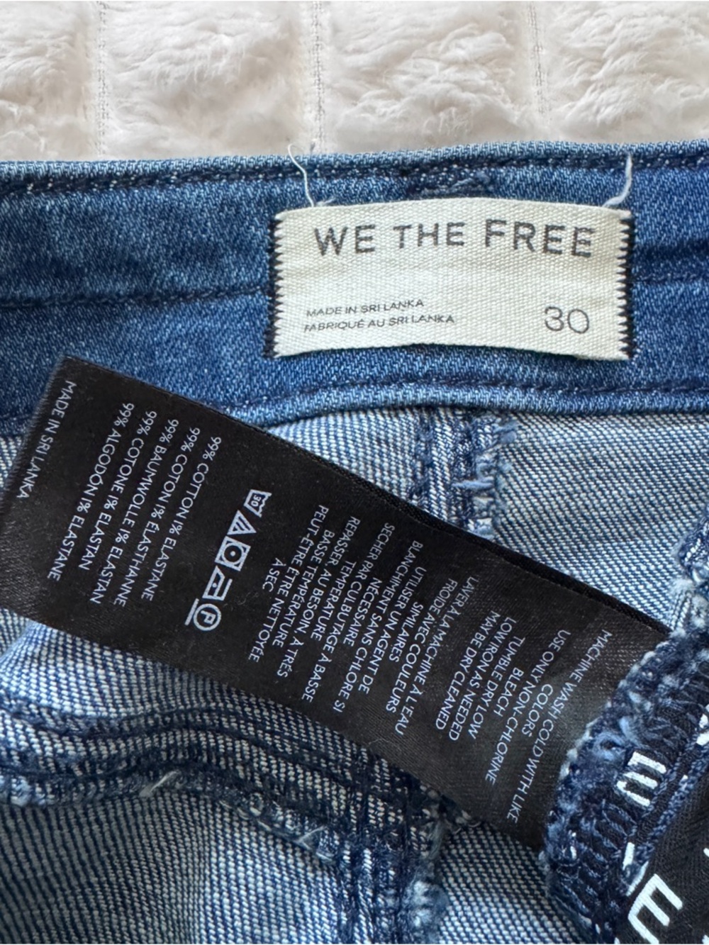 We the Free People 30 Marque Flare Jeans in Kora Wash ~ High Waist Bell Bottoms - Picture 11 of 11